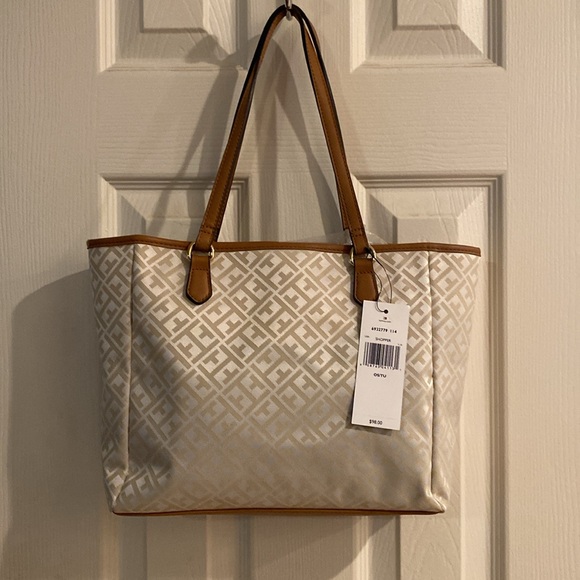 New with Tags- Tommy Hilfiger- “The Shopper” Bag-Lots of pockets!! - Picture 5 of 12